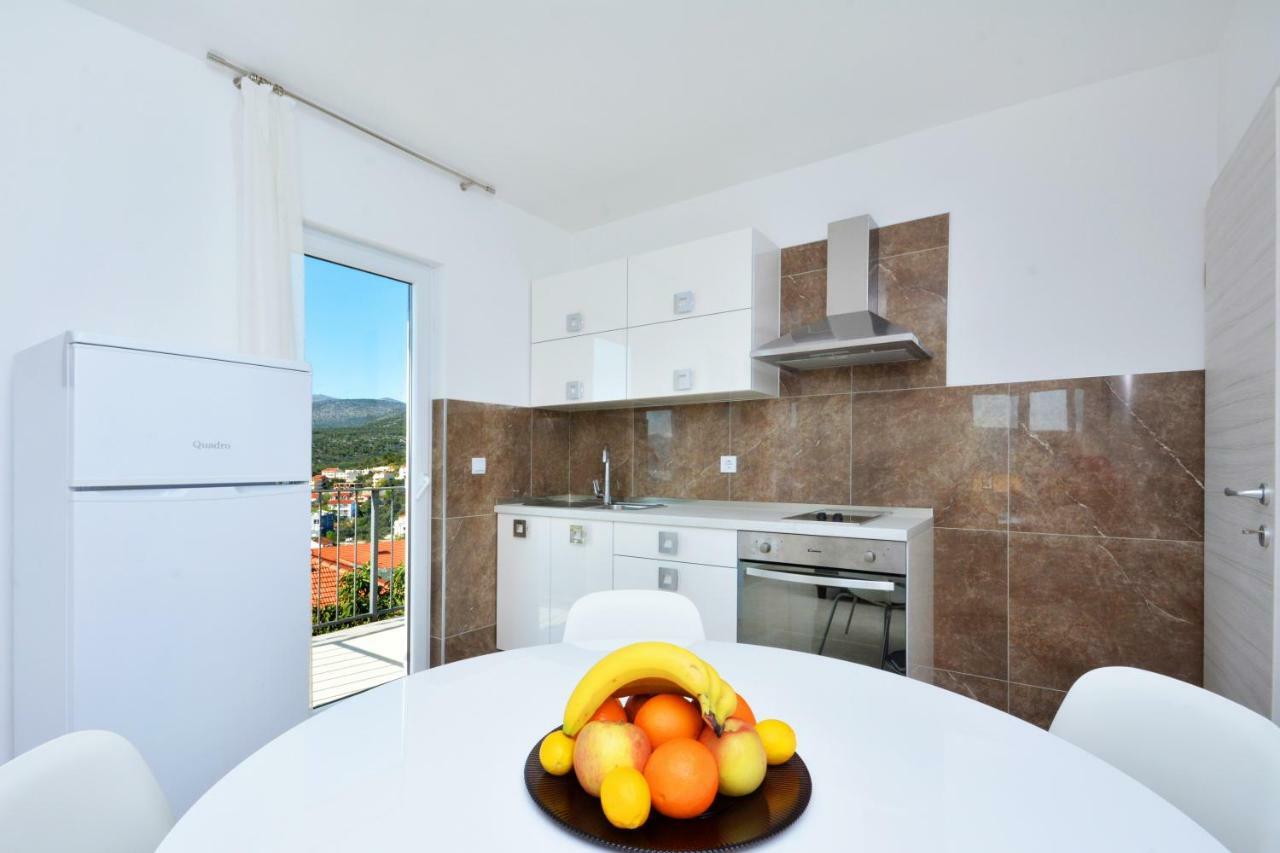 Apartment Reljic Сегет-Враница Экстерьер фото