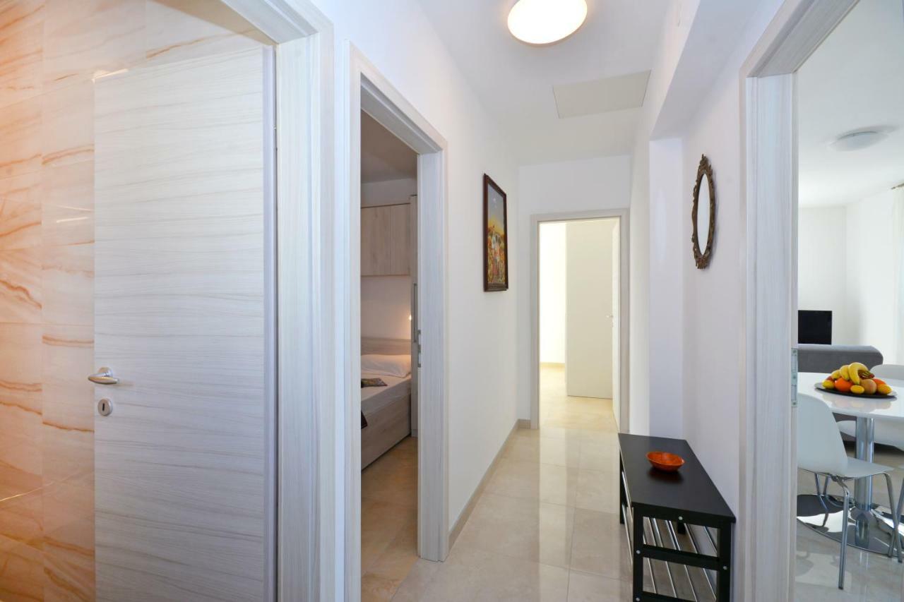 Apartment Reljic Сегет-Враница Экстерьер фото