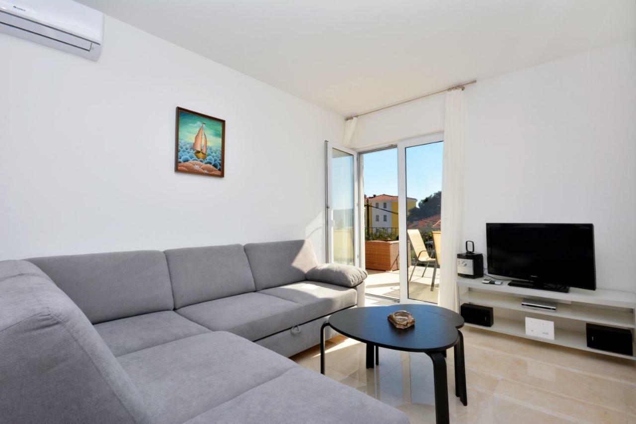 Apartment Reljic Сегет-Враница Экстерьер фото